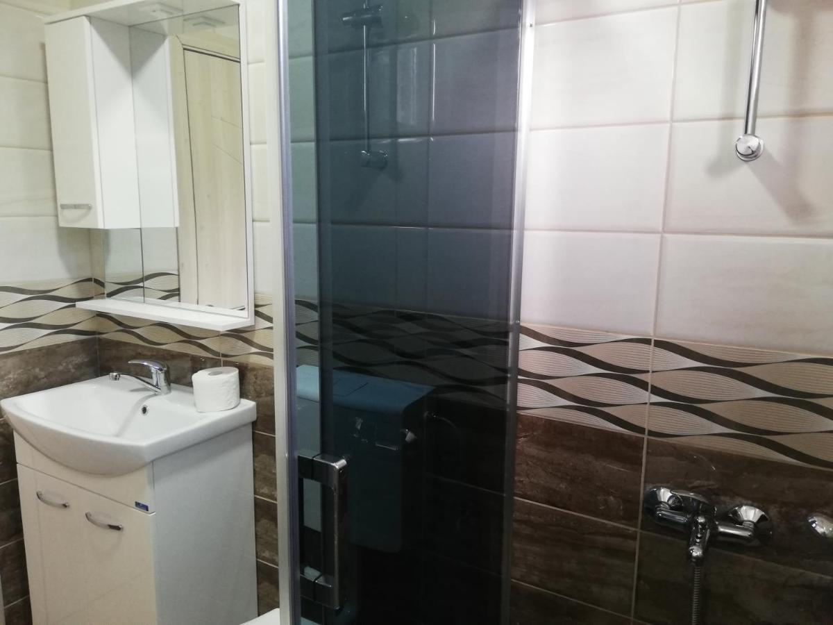 אוהריד Apartments Naumovski מראה חיצוני תמונה