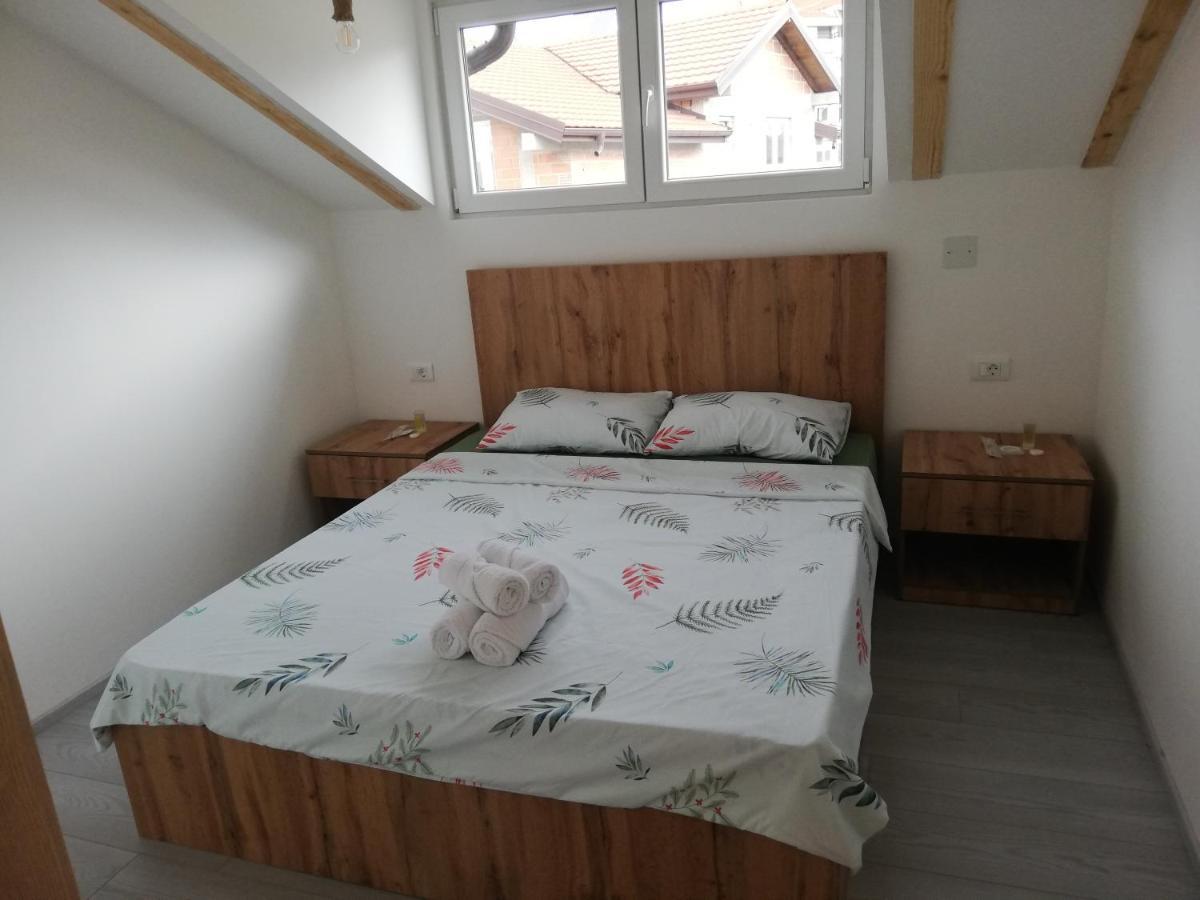 אוהריד Apartments Naumovski מראה חיצוני תמונה