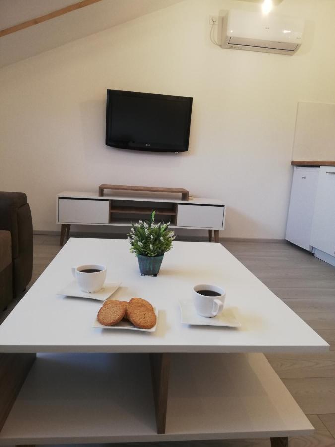 אוהריד Apartments Naumovski מראה חיצוני תמונה