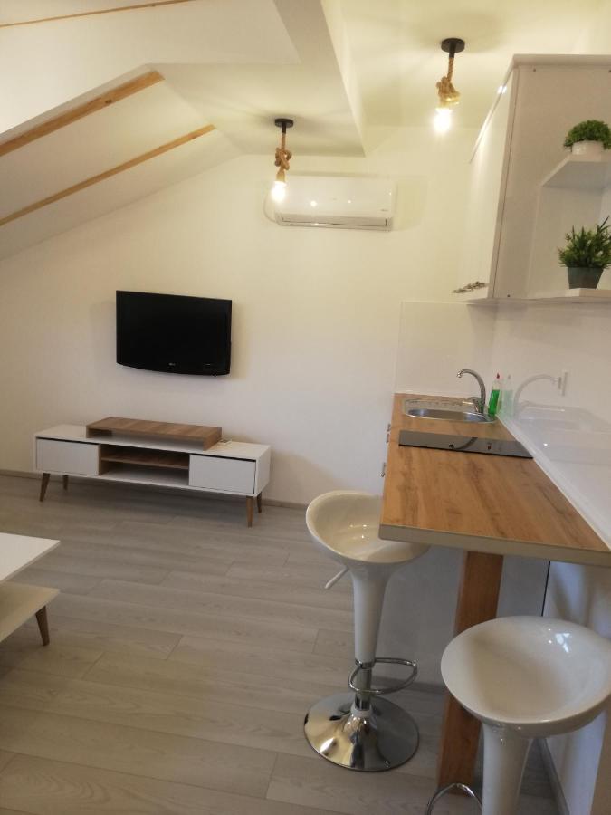 אוהריד Apartments Naumovski מראה חיצוני תמונה