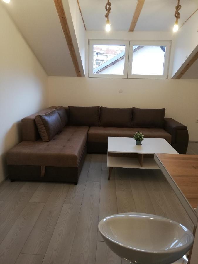אוהריד Apartments Naumovski מראה חיצוני תמונה