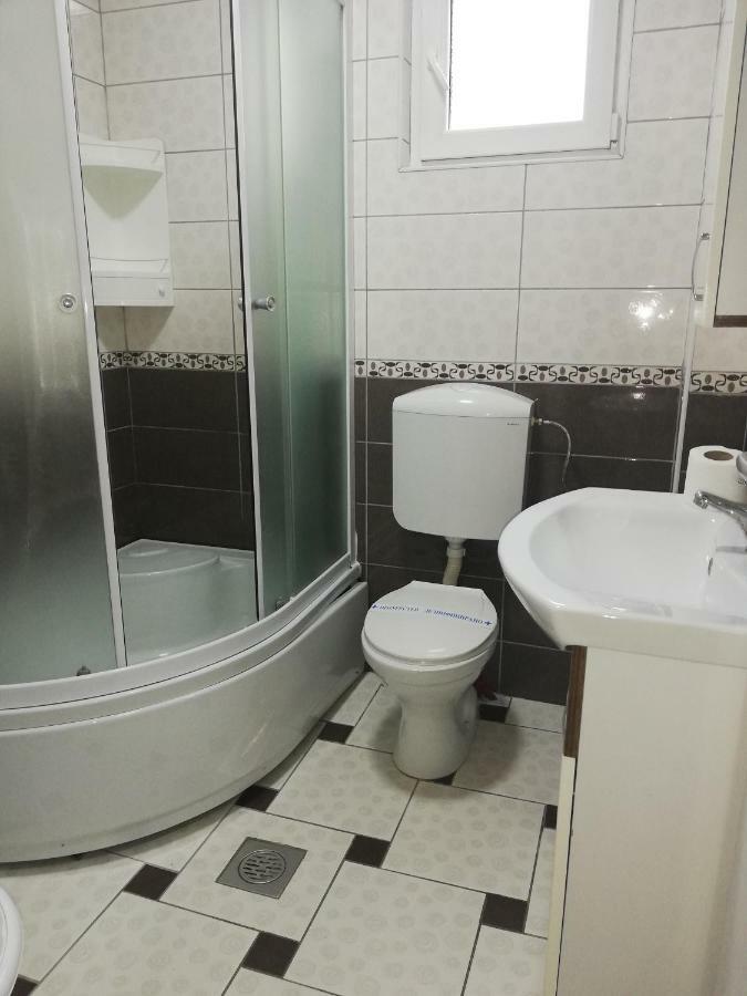 אוהריד Apartments Naumovski מראה חיצוני תמונה
